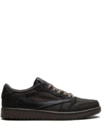 Jordan 1 Retro Low OG SP Travis Scott Velvet Brown