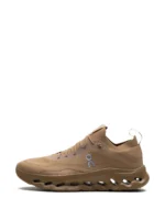 On Running Cloudtilt LOEWE Dark Sand - Image 4