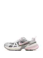Nike V2K Run Pink Foam - Image 4