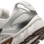 Nike V5 RNR Sail Fauna Brown - Image 6